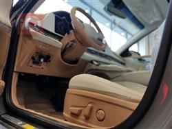 Hyundai Azera